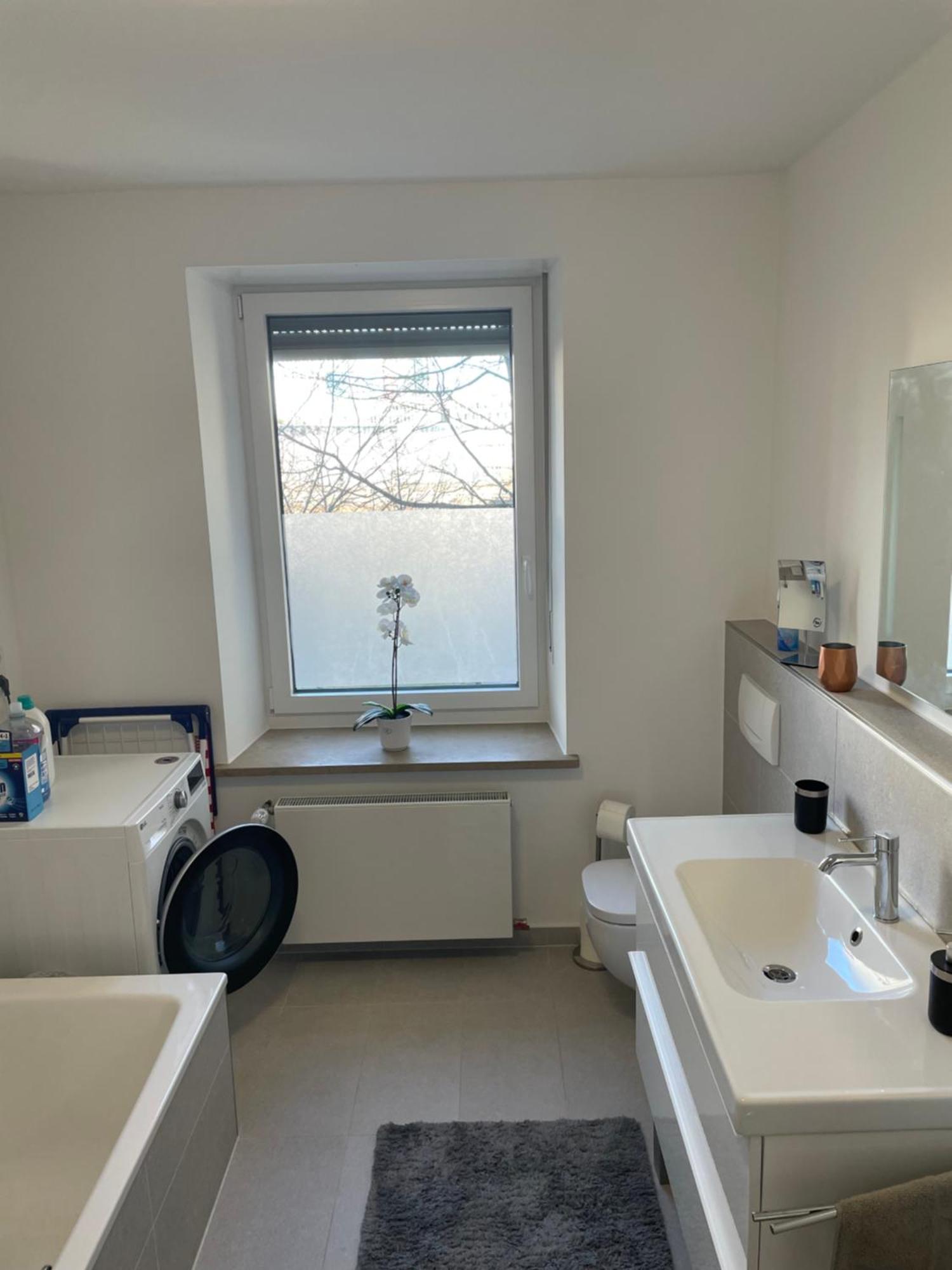 Grosse Wohnung In Westend Мюнхен Екстериор снимка